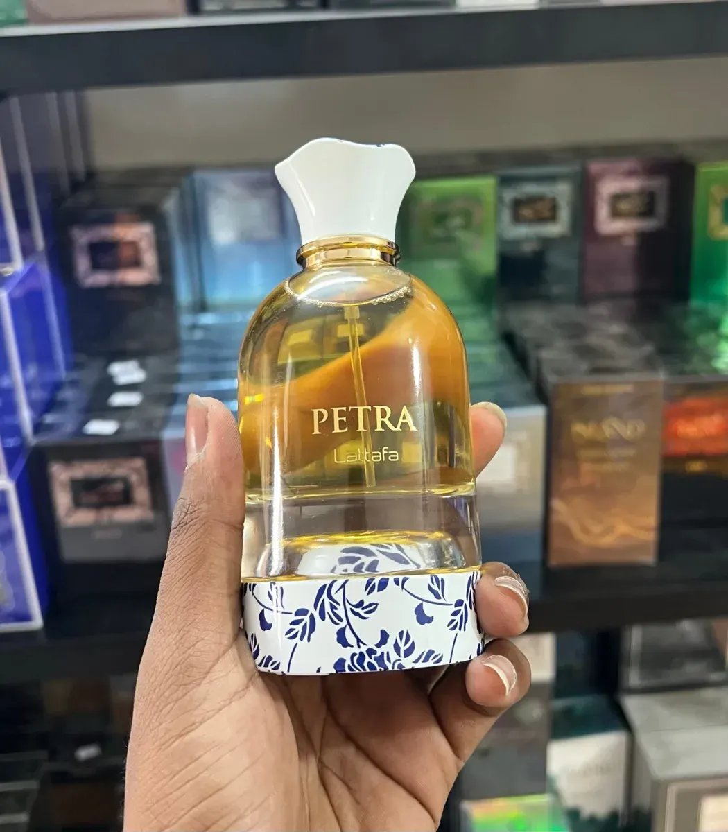 Lattafa Petra